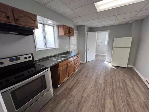 406 E Washington St, Slatington, PA 18080