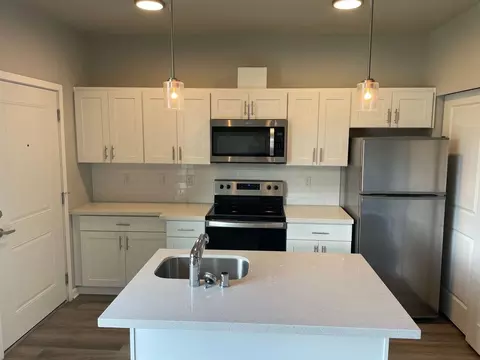 3591 S G St, Tacoma, WA 98418