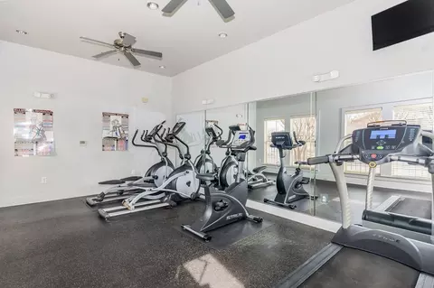 4004 Irvington Blvd, Houston, TX 77009 photo 7