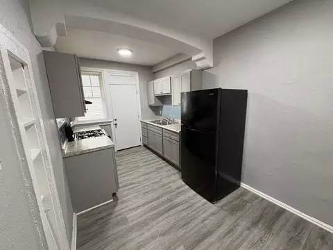 5345 Cabanne Ave, Saint Louis, MO 63112