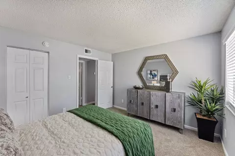 9911 Whitehurst Dr, Dallas, TX 75243 photo 19