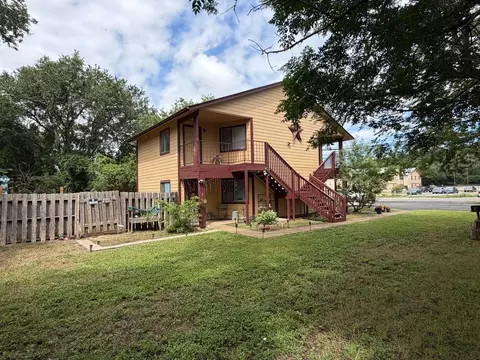 1628 Post Rd, San Marcos, TX 78666