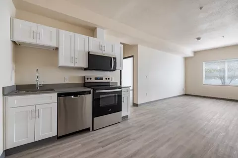 2752 NE Hogan Dr, Gresham, OR 97030 photo 55