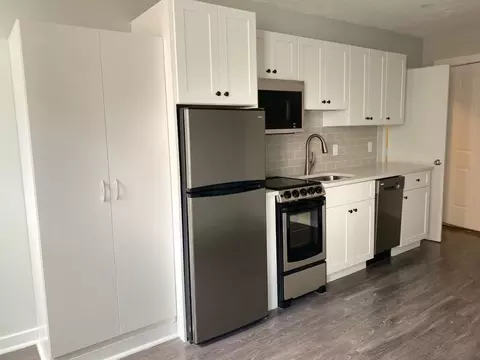 76 Franklin St, Worcester, MA 01608