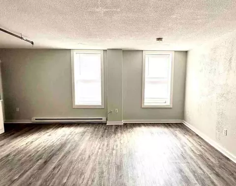 76 Franklin St, Worcester, MA 01608 photo 10