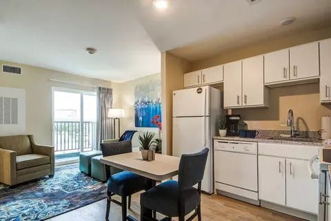 N Glenville Dr, Richardson, TX 75082 photo 7