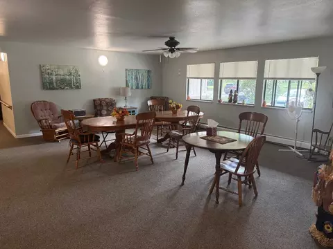 935 E Arcada St, Ithaca, MI 48847 photo 5