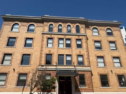 303 Greenup St, Covington, KY 41011