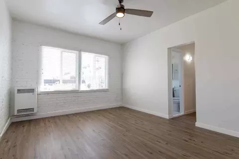 260 S Mariposa Ave, Los Angeles, CA 90004