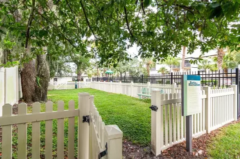 11311 N 22nd St, Tampa, FL 33612 photo 82