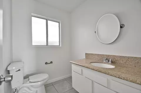 682 4th St, Hermosa Beach, CA 90254 photo 12