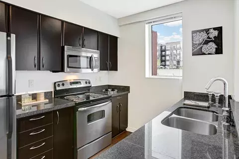 118 6th Ave N, Seattle, WA 98109 photo 6