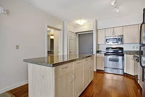 118 6th Ave N, Seattle, WA 98109 photo 7
