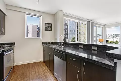 118 6th Ave N, Seattle, WA 98109 photo 9