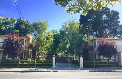 1041 Laurel St, Menlo Park, CA 94025