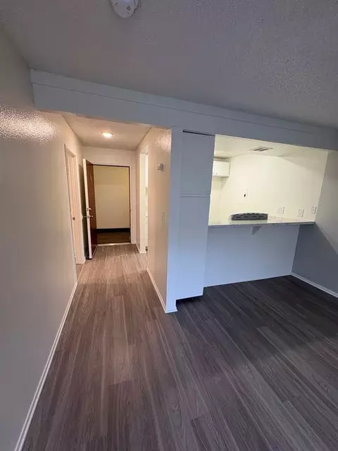 1219 N State College Blvd, Anaheim, CA 92806