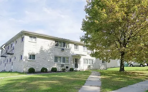 4802 Burma Rd, Mcfarland, WI 53558