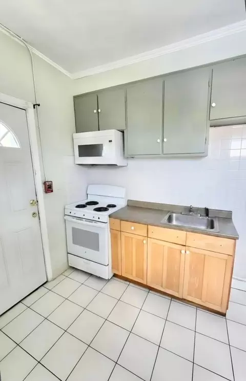 343 Broadway, Pawtucket, RI 02860