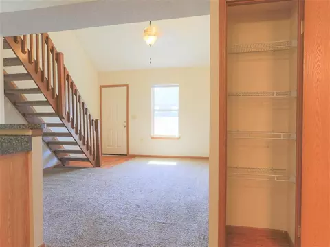 1237 Watermark Dr, Lancaster, OH 43130 photo 6