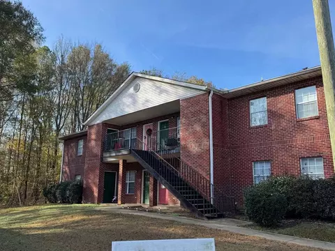 42 Raintree Dr, Eutaw, AL 35462