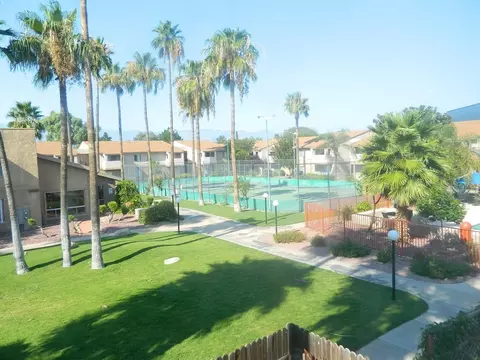 201 N Wilmot Rd, Tucson, AZ 85711