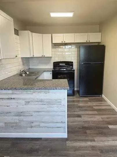 4725 Madison Ave, Indianapolis, IN 46227