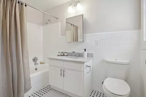 1421 Massachusetts Ave NW, Washington, DC 20005 photo 19