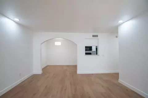 11035 Otsego St, Los Angeles, CA 91601