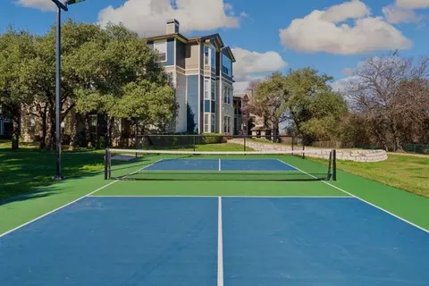 500 E Stassney Ln, Austin, TX 78745 photo 22