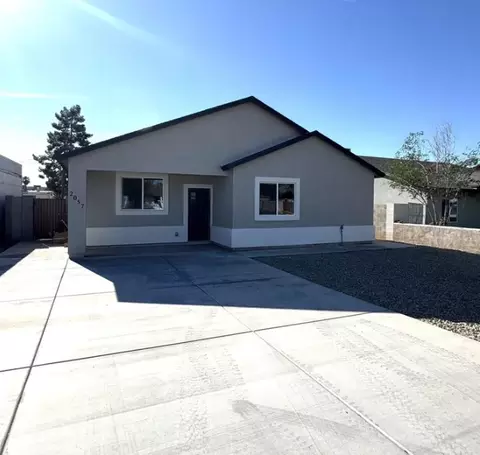 2057 E Orange St, Tempe, AZ 85281