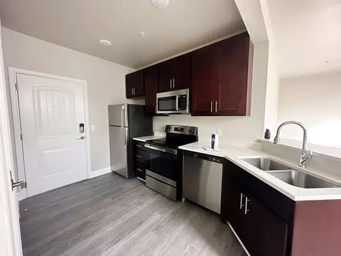 200 5th Ave, North York, PA 17404