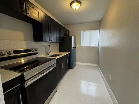 1940 Washington Ave, Opa Locka, FL 33054