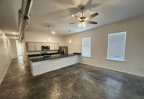 78 N Rembert St, Memphis, TN 38104