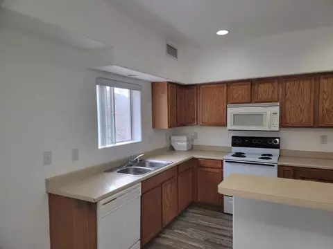 1765 Central Ave, Bullhead City, AZ 86442