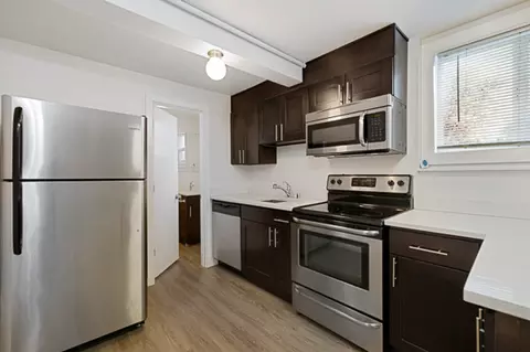 1633 10th Ave W, Seattle, WA 98119 photo 2