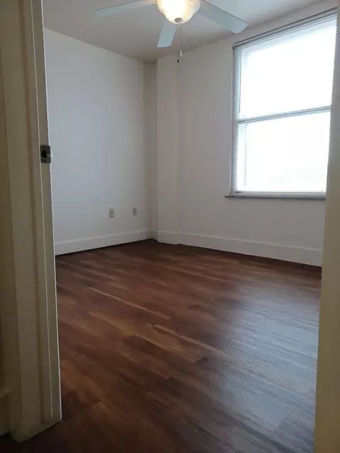 20 E 9th St, Shawnee, OK 74801