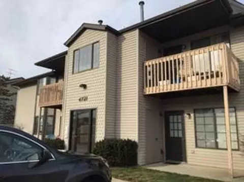 4711 Walma Ave SE, Kentwood, MI 49512