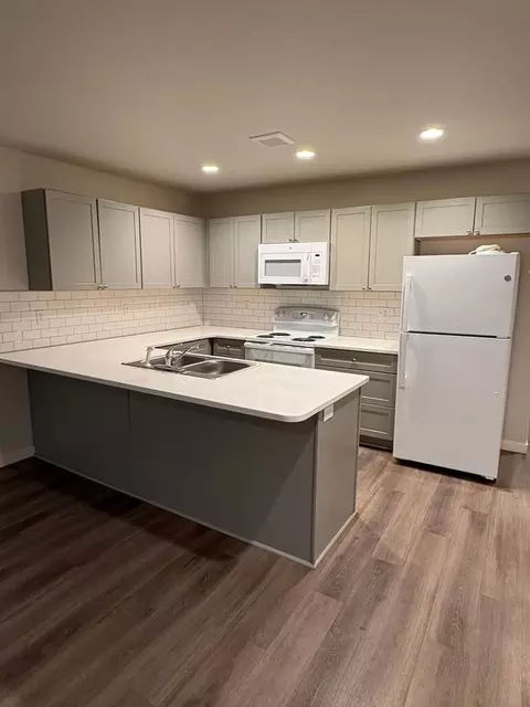 5300 Smitten St, Yakima, WA 98908