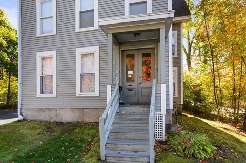 113 Warren St, Concord, NH 03301