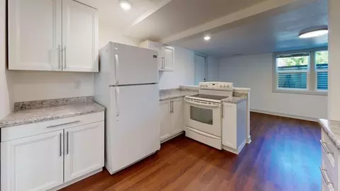 136 Campus Ave, Ames, IA 50014