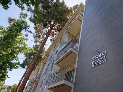 2240 Blake St, Berkeley, CA 94704