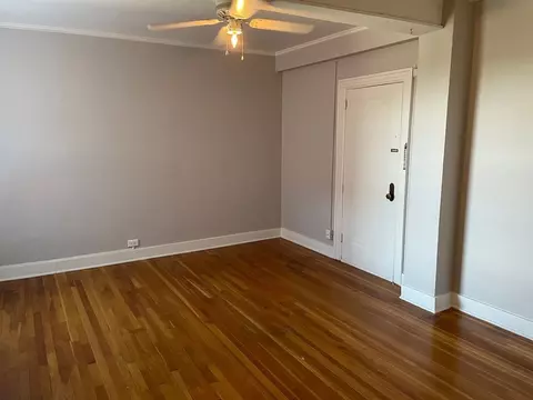 547 Cherry St SE, Grand Rapids, MI 49503