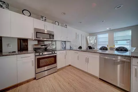 800 N 48th St, Philadelphia, PA 19139