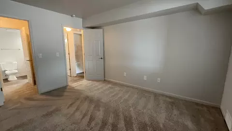 4154 3 Oaks Dr, Troy, MI 48098 photo 29
