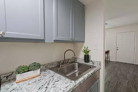 3222 W Indian School Rd, Phoenix, AZ 85017