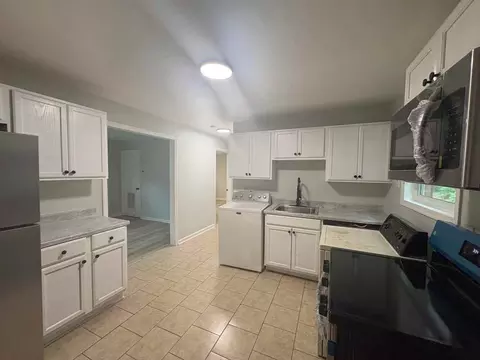 803 Oak St, Greensboro, NC 27403