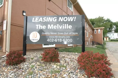 802 W 23rd Ave, Bellevue, NE 68005
