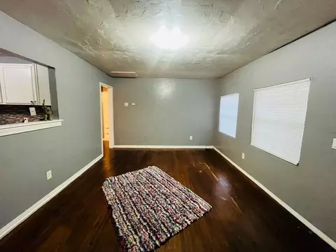 2329 N10, Del City, OK 73115
