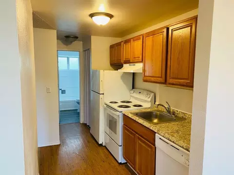 4704 SW Beaverton Hillsdale Hwy, Portland, OR 97221