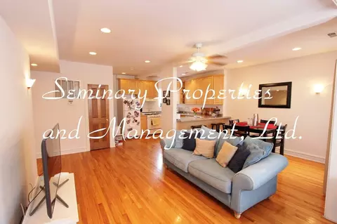 3414 N Bosworth Ave, Chicago, IL 60657